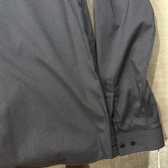 NWOT men’s theory blue button down - Picture 5 of 6